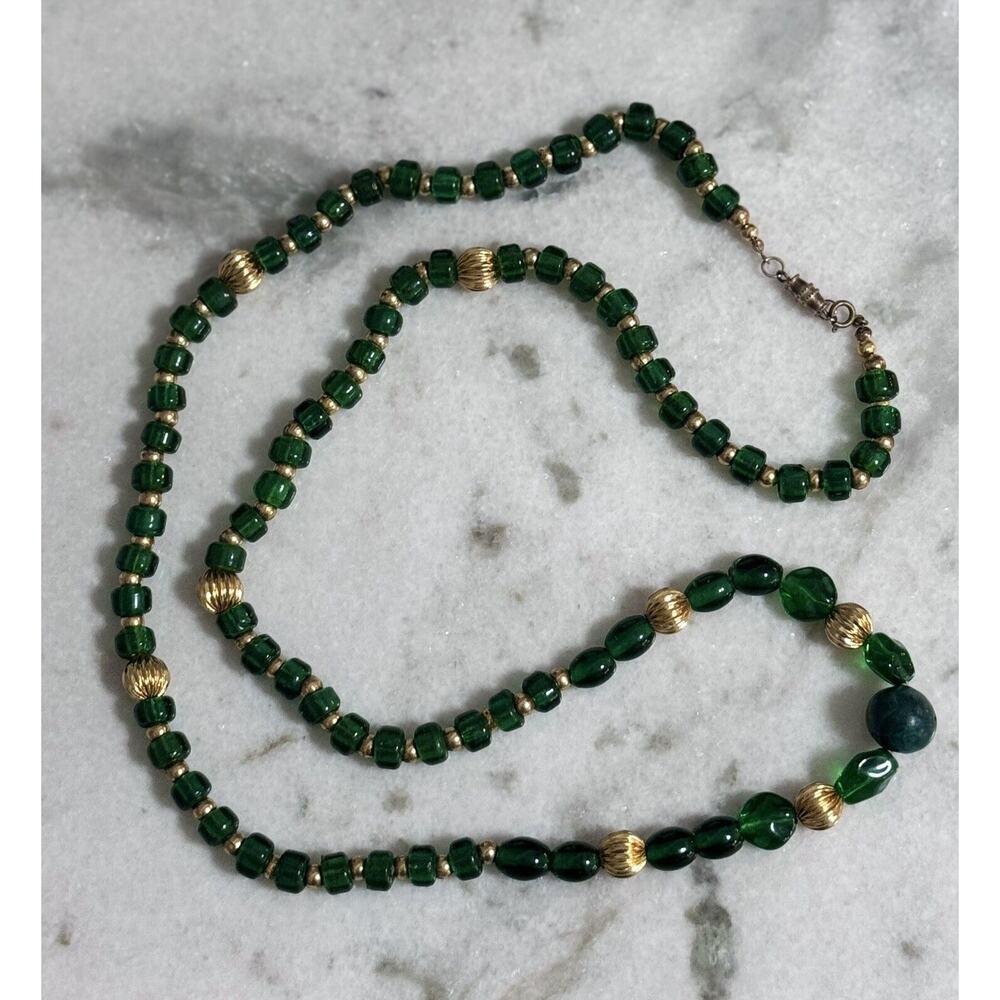 Vintage Green Glass Beaded Necklace Malachite Bead 32in Barrel Clasp - Picture 8 of 14